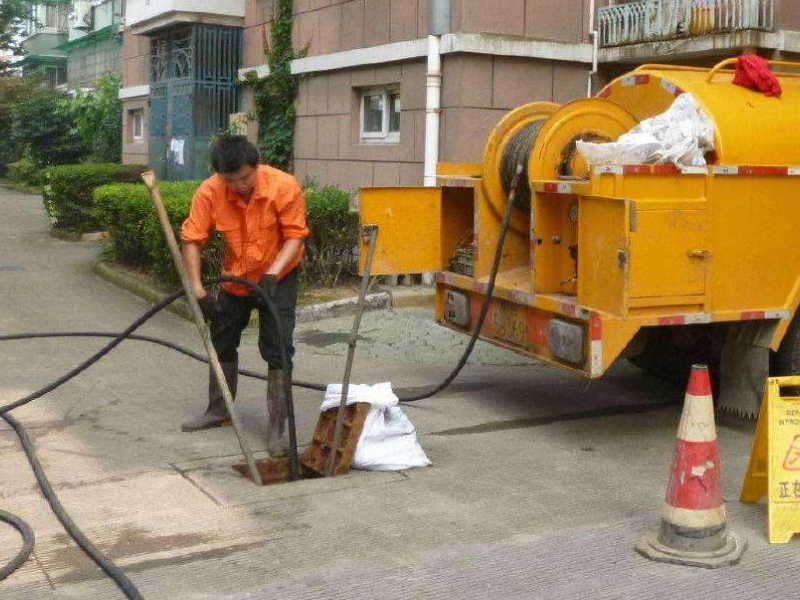 盘龙区环城路专业化粪池清理 环城路专业抽粪 抽污水