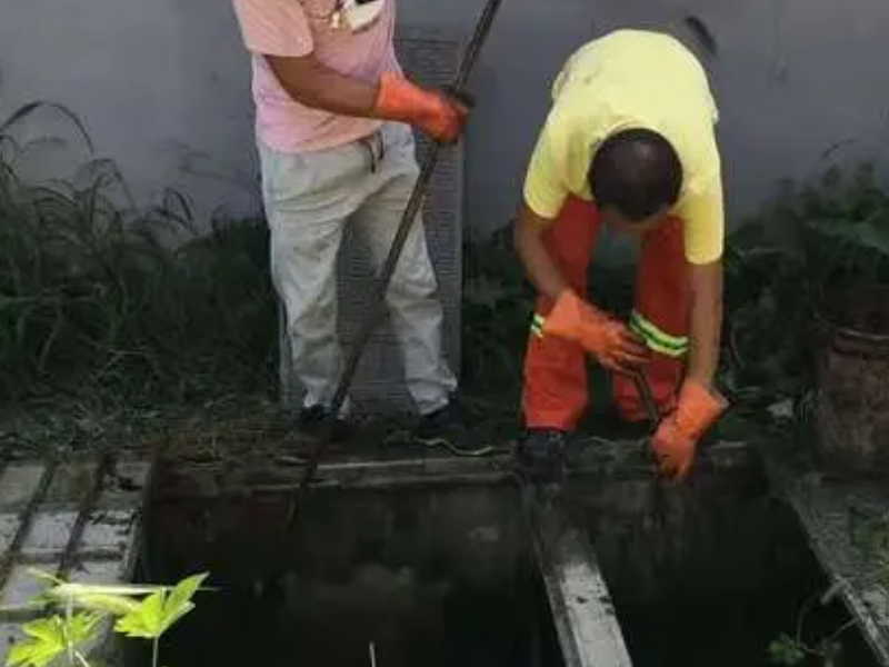 盘龙区人民东路专业下水道疏通马桶地漏水槽浴缸小便池